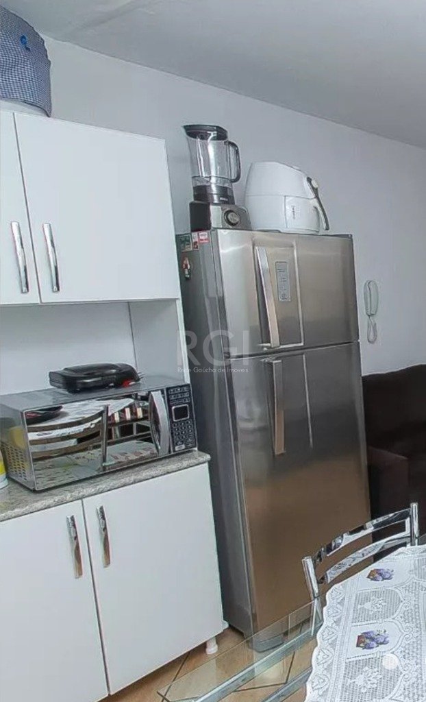 Apartamento à venda com 2 quartos, 44m² - Foto 2