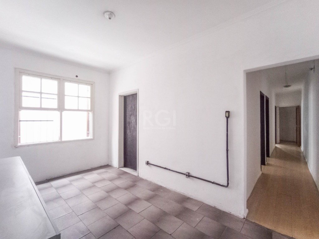 Casa à venda com 3 quartos, 88m² - Foto 18