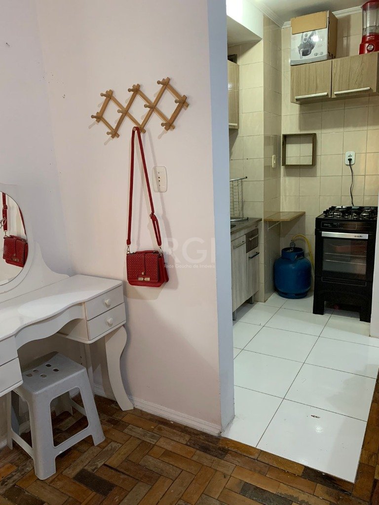 Apartamento à venda com 1 quarto, 38m² - Foto 3