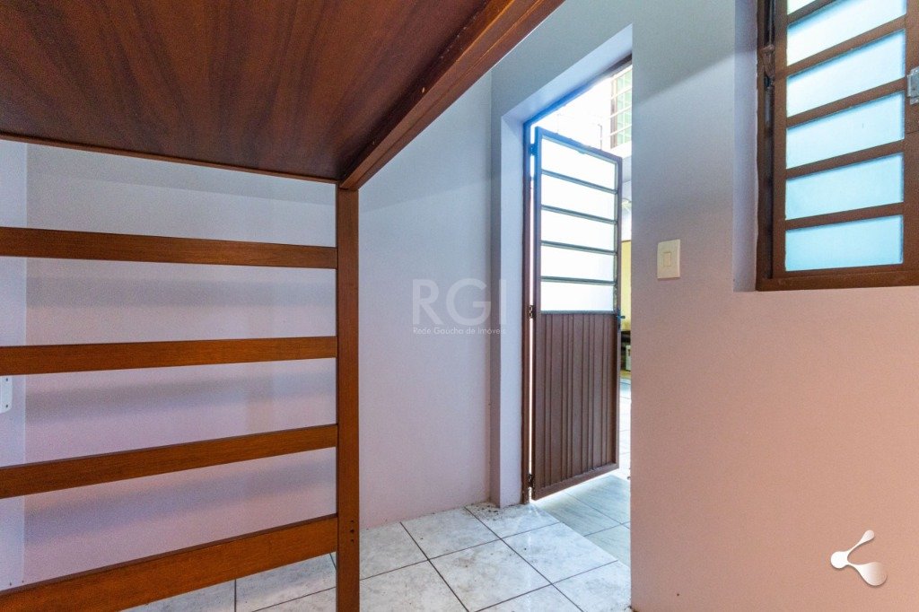 Casa à venda com 3 quartos, 180m² - Foto 45